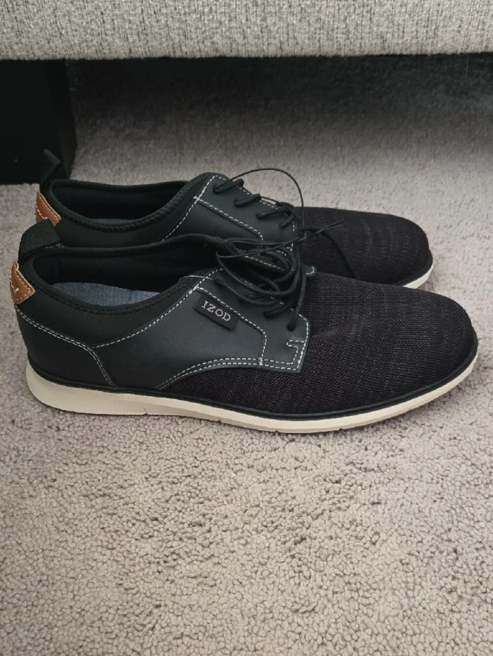 IZOD Memory Foam - Men's Size 9